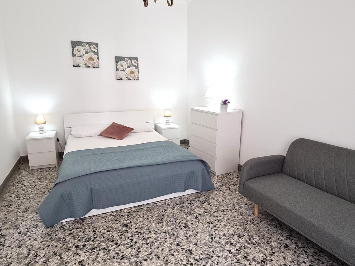 Casa Lara Villa Кастеламаре дел Голфо Екстериор снимка