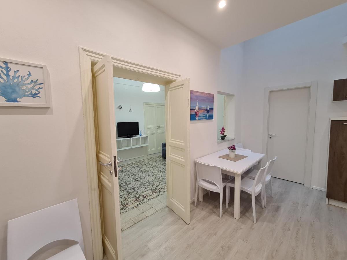 Casa Lara Villa Кастеламаре дел Голфо Екстериор снимка