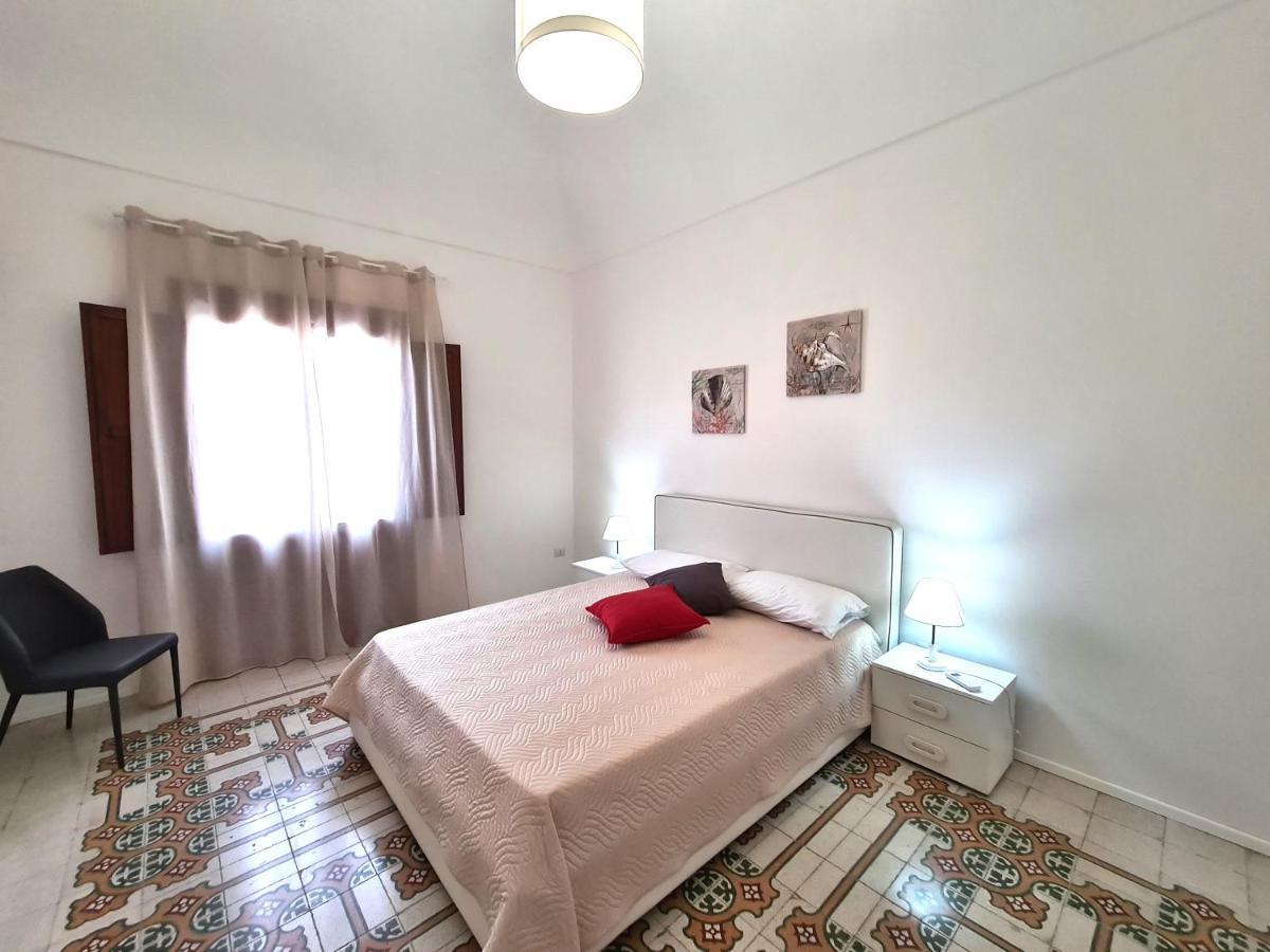 Casa Lara Villa Кастеламаре дел Голфо Екстериор снимка